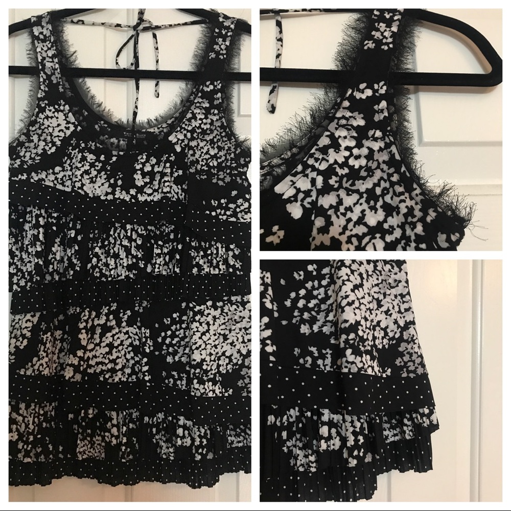 5/$20 WHBM multi tiered sleeveleess top NWOT